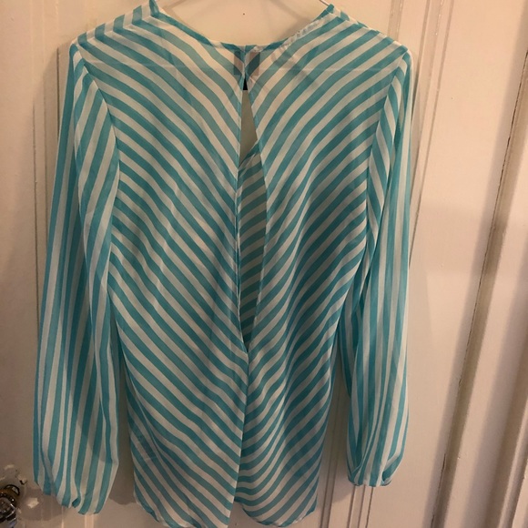 Bebe Open Backed Top - Picture 5 of 6